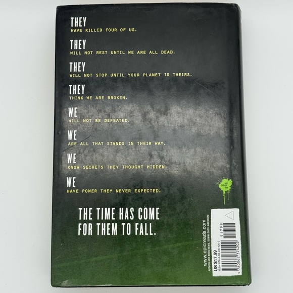 The Revenge of Seven by Pittacus Lore - Hardcover Signed Copy - Picture 4 of 4